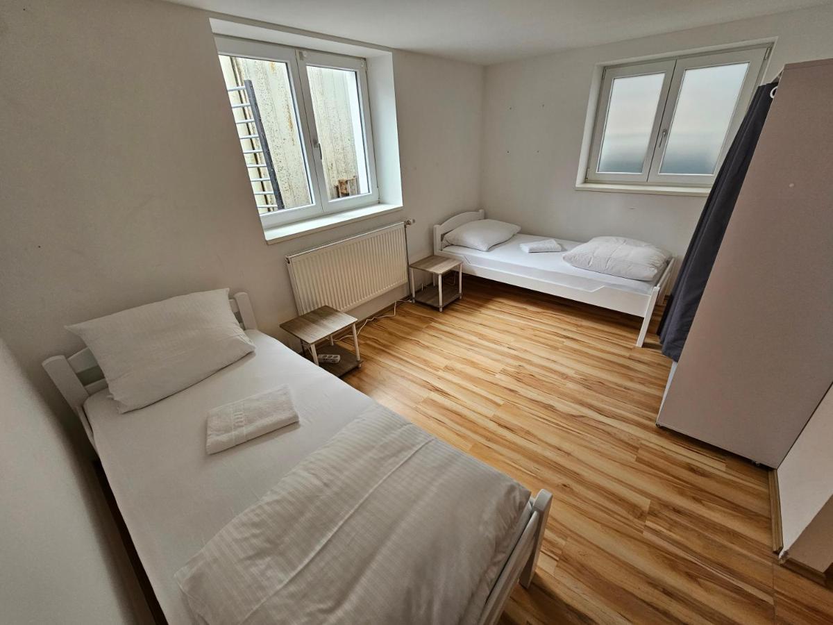 B76, Lauterach, Vorarlberg Apartments Zewnętrze zdjęcie