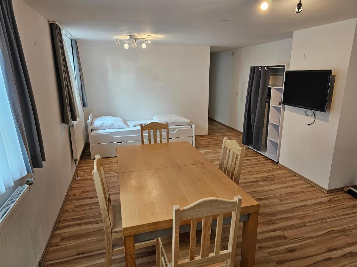 B76, Lauterach, Vorarlberg Apartments Zewnętrze zdjęcie